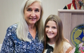 Елена Благоева получи стипендията „Лъчезар Цоцорков“