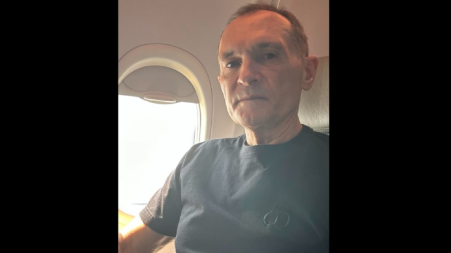 Васил Божков обяви, че се прибира в България