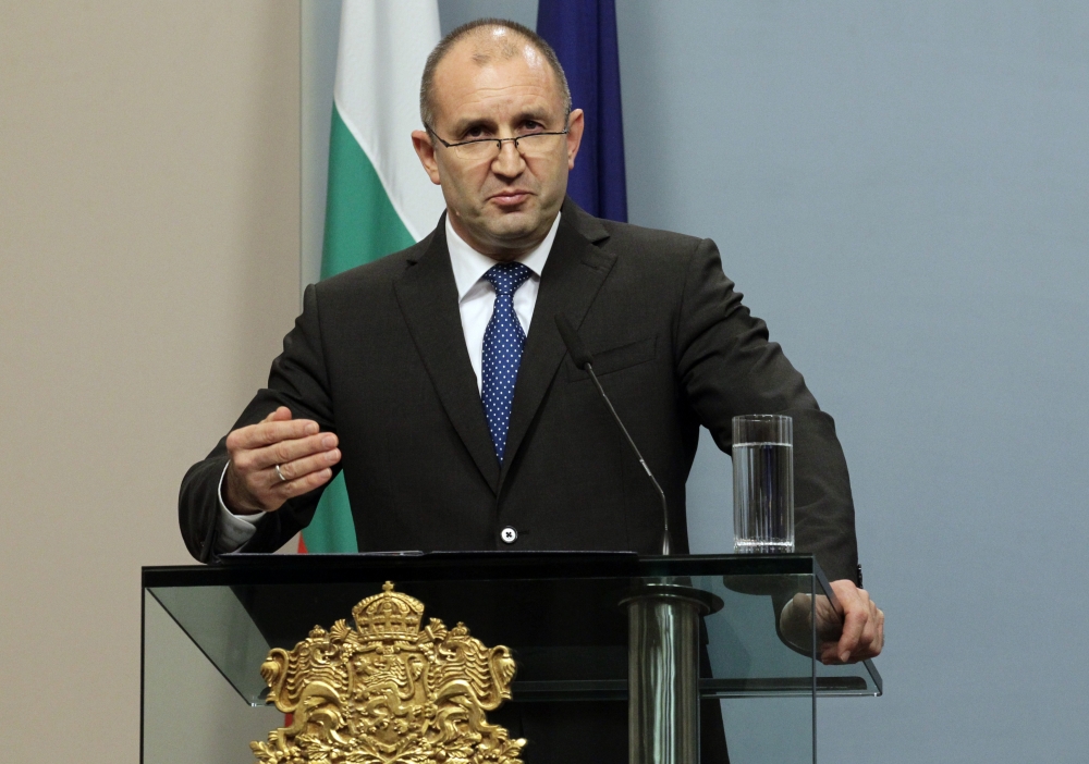Президентът спря с вето даренията на партиите