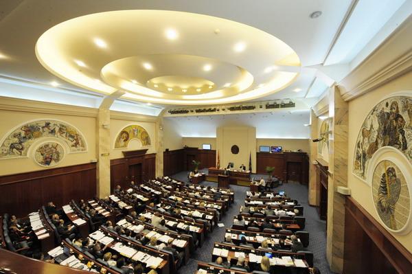 Парламентът на Северна Македония каза "да" на "френското предложение"