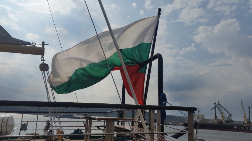 Либия обяви, че ще задържа всеки кораб под български флаг