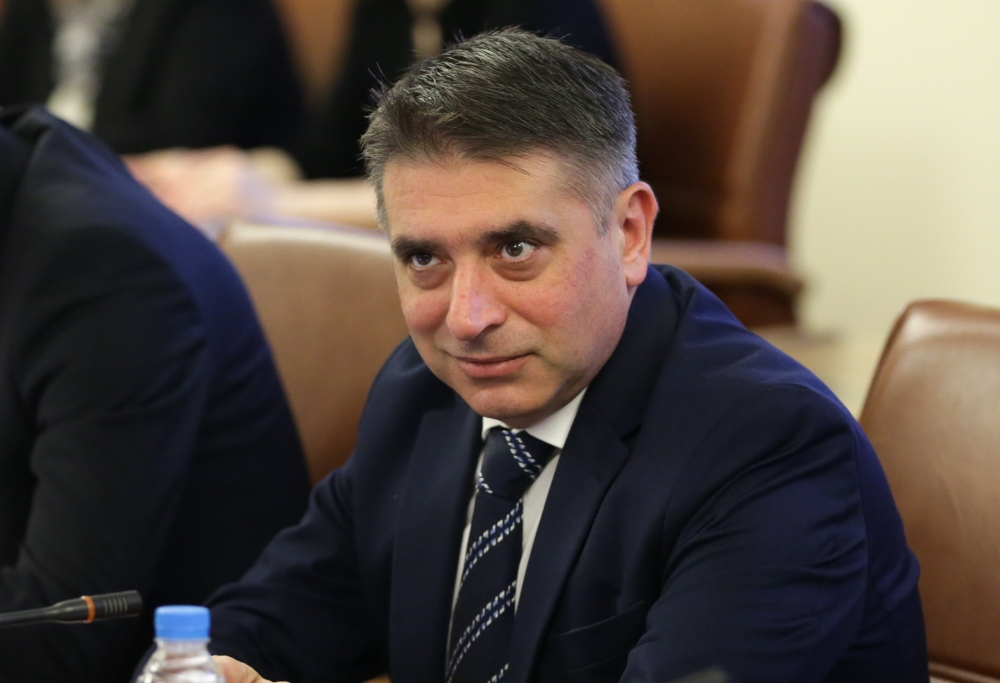 Управляващите създават „абсолютно независим" прокурор