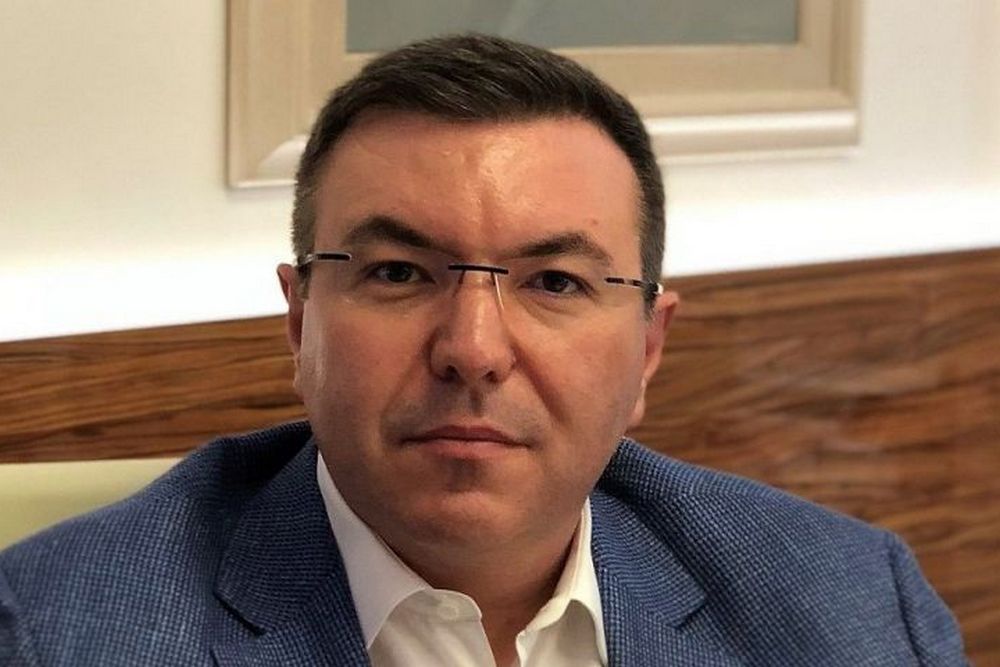 Заведения, молове и ресторанти остават затворени до 31 януари 2021 г.