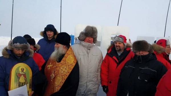 Осло поиска обяснение от Москва, какво върши Рогозин на норвежки остров