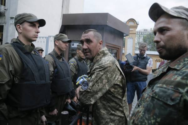 Евакуират цивилни от района на Мукачево