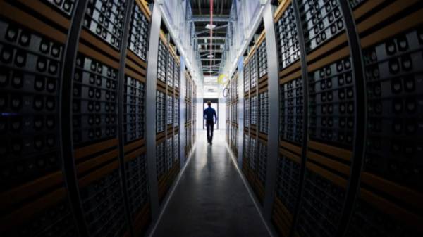 Руските клонове на Deloitte, EY, PwC и KPMG няма да могат да дават данни на централите си