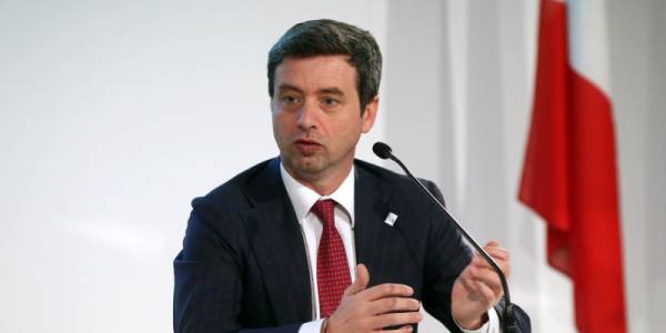 Италианският министър на правосъдието получи писмо с куршуми и заплаха на арабски