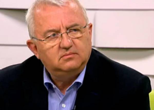 Експерт: Българският турист е оня тъпак, който трябва да страда от неуредиците в туризма