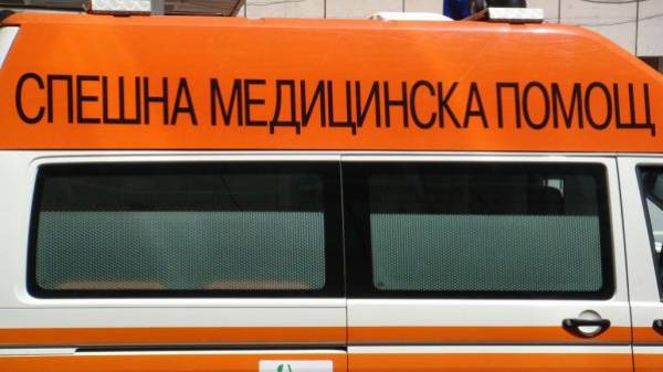 Катастрофа на два автобуса и микробус край Омуртаг, има пострадали