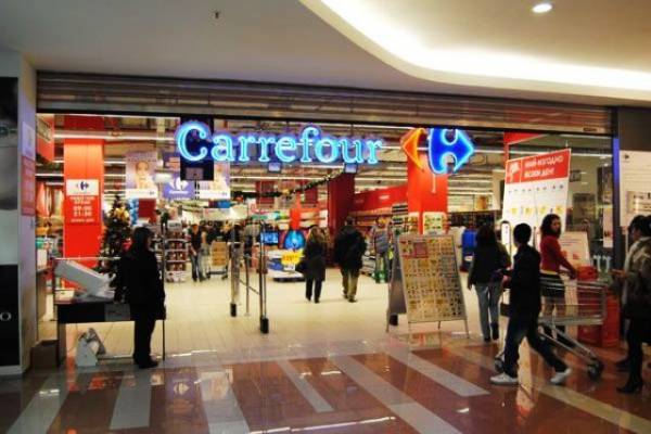 Carrefour: Опашка за фалит