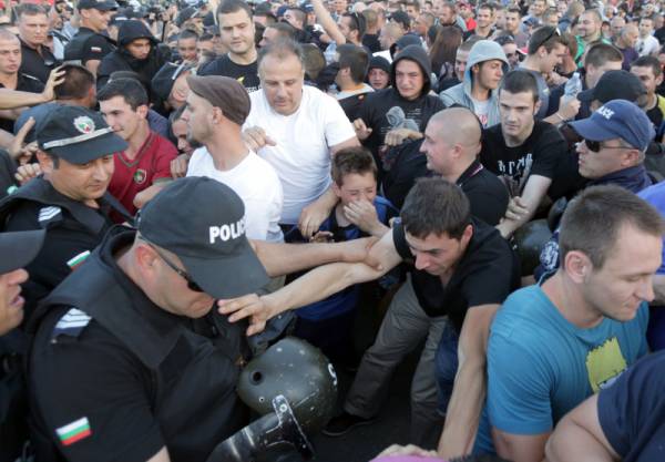 34 са арестуваните при протеста в ”Орландовци”, 8 са от квартала