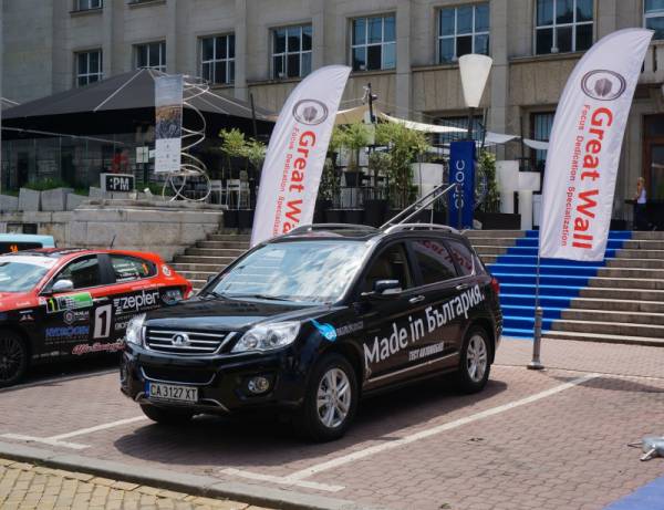 Заводът на Litex Motors в Ловеч спря работа, част от персонала вече е съкратен
