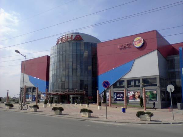 Кино ”Арена” го закъса, съдия-изпълнител продава имот на дружеството