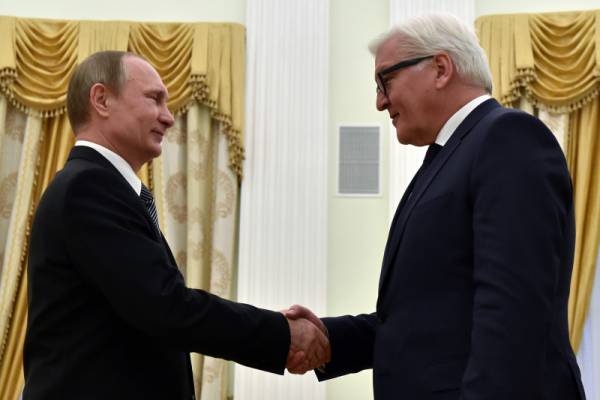 Путин и Щайнмайер обсъдиха мерките срещу тероризма и сирийската криза