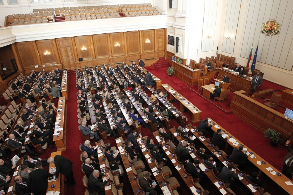 Дългове ще отпадат след 10 години просрочие