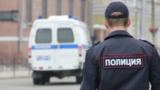 МВР пита гражданите дали полицаите са корумпирани