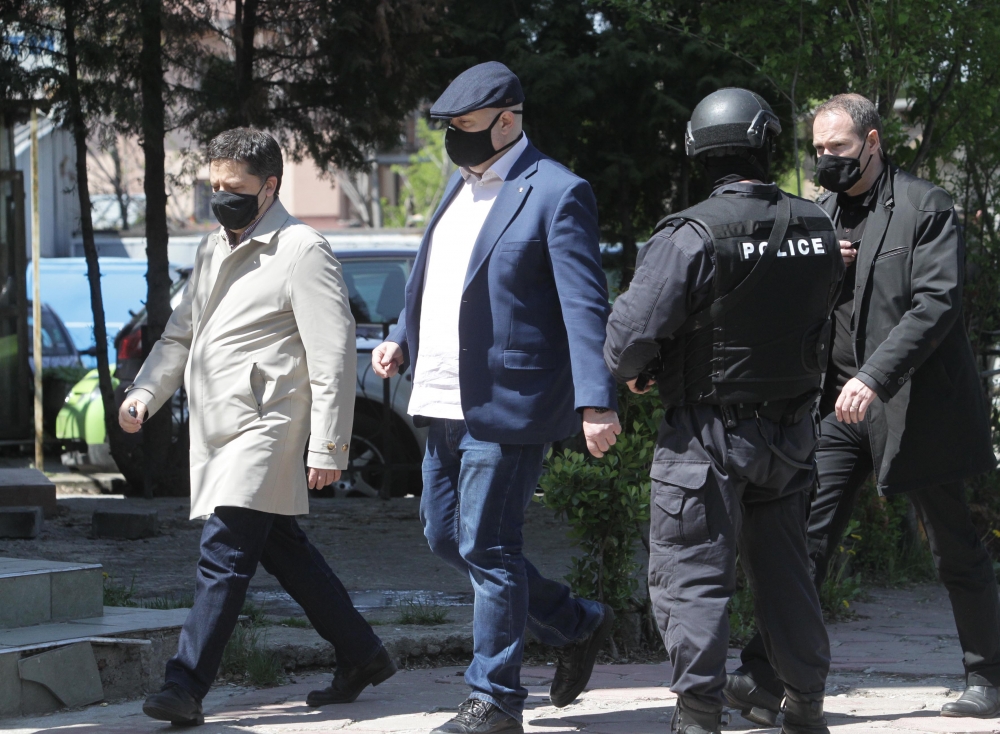 Трима силоваци обвинени за побоя над журналиста Слави Ангелов