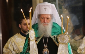 Патриарх Неофит благослови българите навсякъде по света