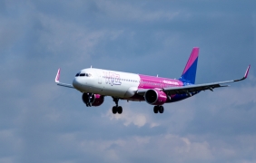 Wizz Air спира полетите си до три италиански града