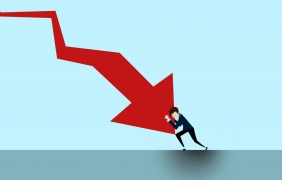 Кризата: потреблението пада с 18.1%, строителството с 11.2%