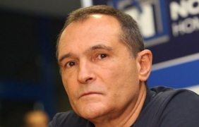 Божков дава акциите на "Левски" на Бойко Борисов