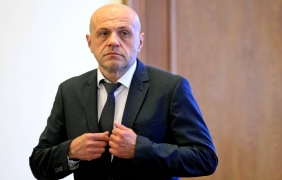 Томислав Дончев: Оставаме докато не скъсаме връзката с гражданите