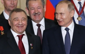 Бизнесмен близък до Путин се обяви за собственик на „двореца“ край Геленджик