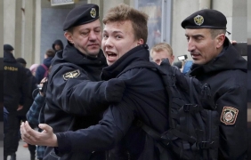 Дезинформационна кампания очерня беларуския журналист Протасевич, хвърлен в затвора