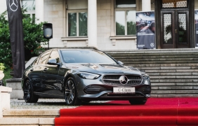 Дигитален навигатор с изкуствен интелект: Mercedes-Benz C-class с премиера у нас