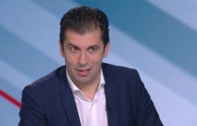 Кирил Петков отива в Скопие на 18 януари с двама министри