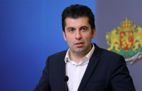 Премиерът: Няма да се намаляват доставките на газ за консуматорите
