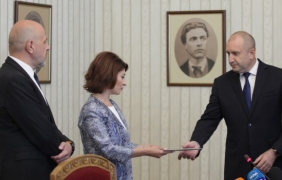 ГЕРБ-СДС върна на президента втория проучвателен мандат