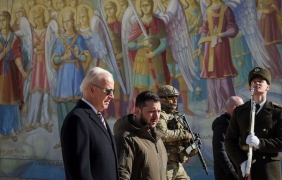 Кулеба: Посещението на Байдън в Киев е послание за Москва, че никой не се страхува от нея
