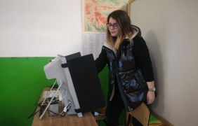 Изборният ден започна нормално