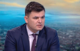 Удължаване, продължаване: отново без редовен бюджет и поредно отлагане на мерки за свиване на дефицита