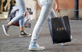 Zara ще продава употребявани дрехи във Франция