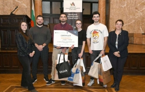 AI решение в помощ на хора с аутизъм е победителят в първия хакатон на AmCham