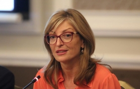 Екатерина Захариева остава единствен кандидат за български еврокомисар