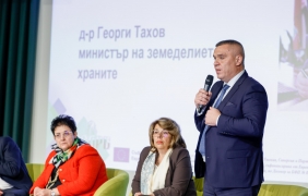 Насочват 1 млрд. лева за инвестиции към общините през декември