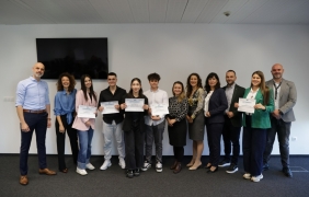 5 младежи поемат директорски постове във Vivacom