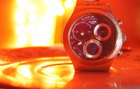 Акционер в Swatch обвини компанията в лошо управление