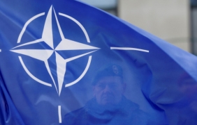 НАТО е против  Косово да има армия