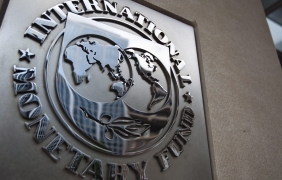МВФ: Растежът на САЩ ще се забави