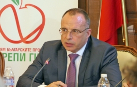 Изгубени в градушката