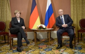 Путин и Меркел обсъждат ситуацията в Украйна