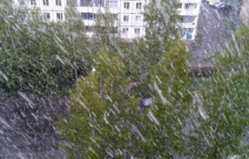 В Челябинск заваля сняг посред лято
