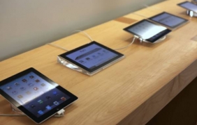 Защо хората вече не купуват iPad?