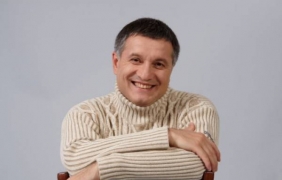 Аваков: лидерът на ”Десен сектор” е позьор, а командването му - малоумно