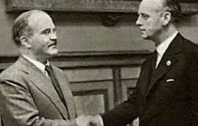 Пактът Молотов-Рибентроп - важната годишнина, която никой не отбеляза тази година