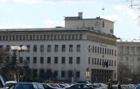 БНБ към акционерите на КТБ: Държавна помощ могат да искат само от финансовото министерство